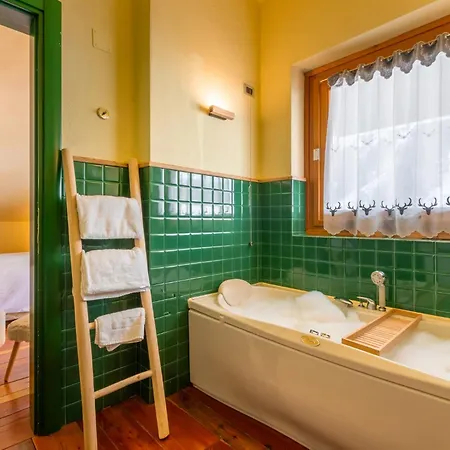 Hotel Shatush 3*