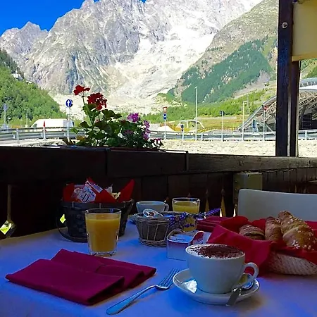 Shatush Courmayeur