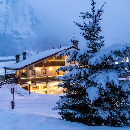 Shatush Hotel Courmayeur