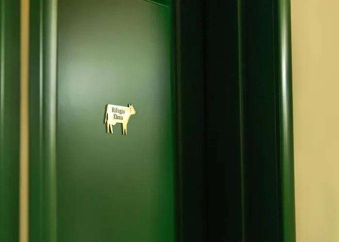 ホテル シャトゥーシュ オテル 3*